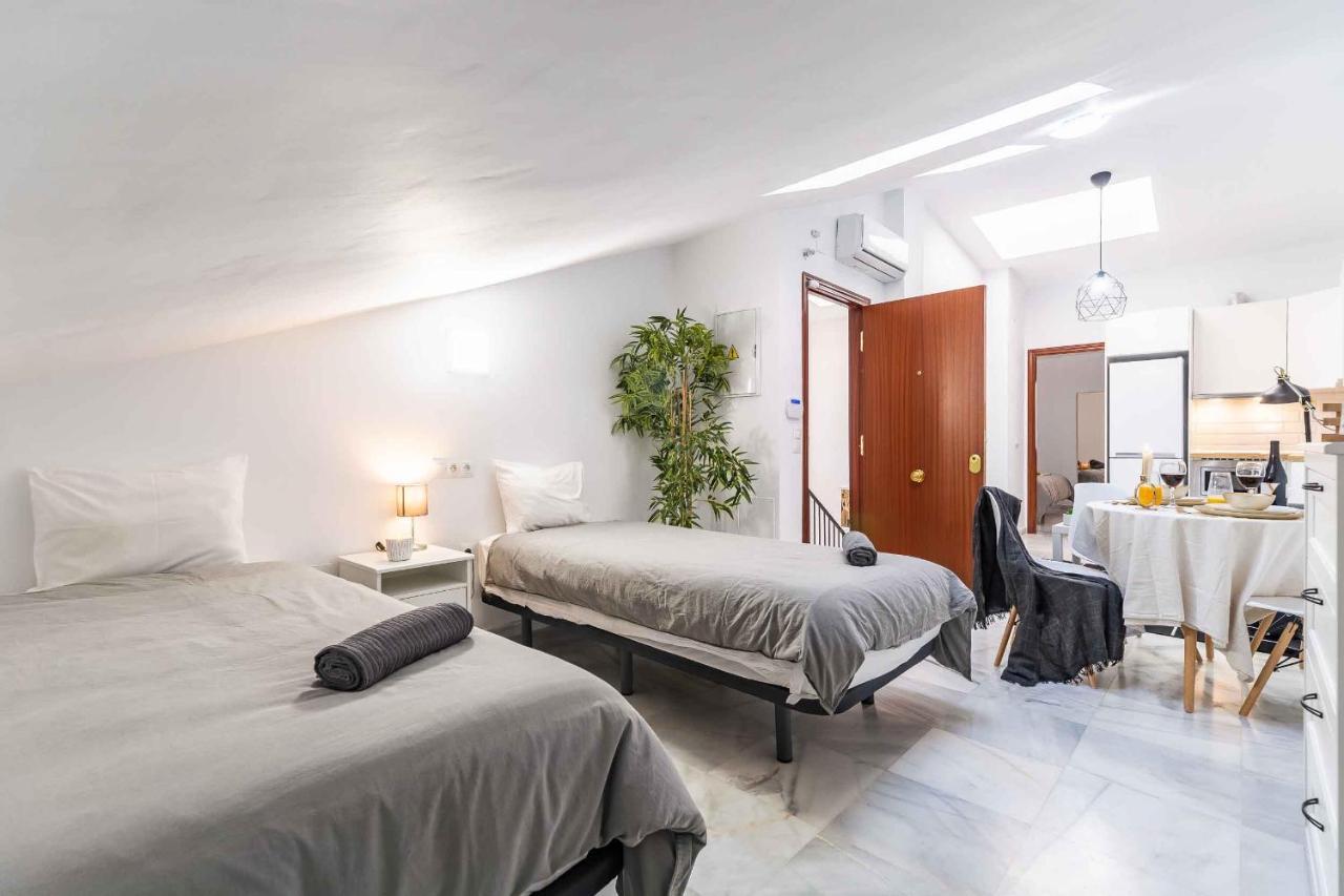 Atico Premium - Malaga City Center מראה חיצוני תמונה